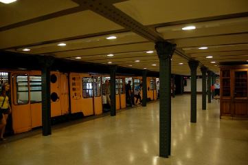 Экскурсия над линией метро Будапешта